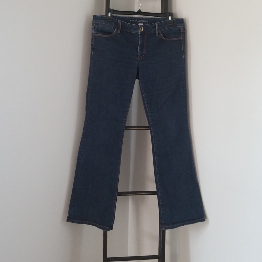 Banana Republic boot cut Jean size 30P